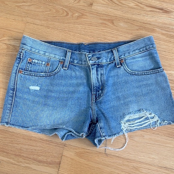 Levi's Light Blue Jean Shorts - Picture 2 of 6